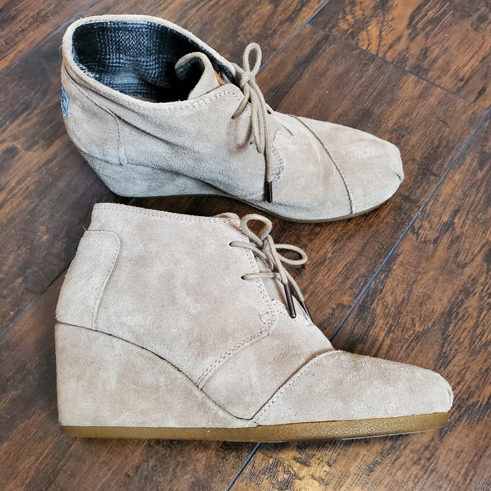 Toms Suede Wedge Booties